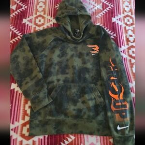 Nike Youth Camo Hoodie Graphic Sleeve Logo Size Large 12-13Y